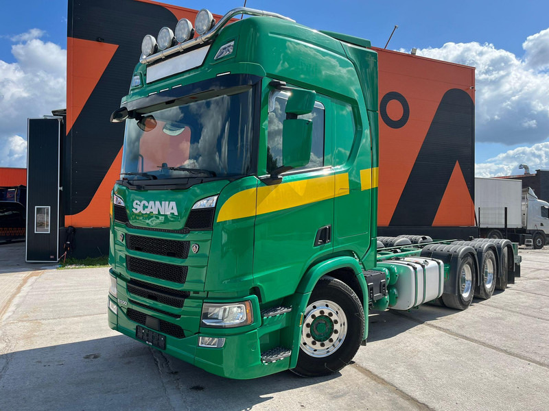 Scania R500 8x4*4 9 TON FRONT AXLE / PTO / RETARDER / CHASSIS L=7420 mm - Kabiinišassiiga veoauto: pilt 2 Scania R500 8x4*4 9 TON FRONT AXLE / PTO / RETARDER / CHASSIS L=7420 mm - Kabiinišassiiga veoauto: pilt 2