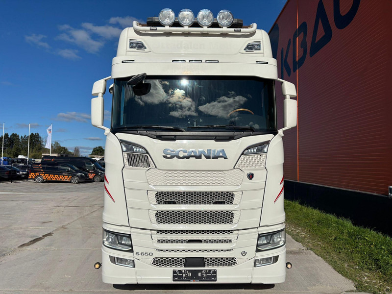 Scania S 650 6x4 9 TON FRONT AXLE / RETARDER / CHASSIS L=5851 mm - Kabiinišassiiga veoauto: pilt 3 Scania S 650 6x4 9 TON FRONT AXLE / RETARDER / CHASSIS L=5851 mm - Kabiinišassiiga veoauto: pilt 3
