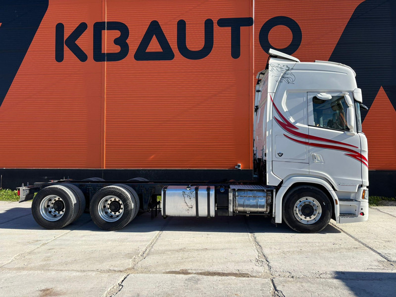 Scania S 650 6x4 9 TON FRONT AXLE / RETARDER / CHASSIS L=5851 mm - Kabiinišassiiga veoauto: pilt 5 Scania S 650 6x4 9 TON FRONT AXLE / RETARDER / CHASSIS L=5851 mm - Kabiinišassiiga veoauto: pilt 5