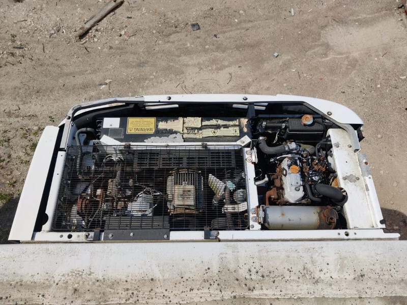 THERMO KING TS-300 REFRIGERATION UNIT / KÜLMASEADE - Külmiku vahetuskorpus: pilt 3 THERMO KING TS-300 REFRIGERATION UNIT / KÜLMASEADE - Külmiku vahetuskorpus: pilt 3