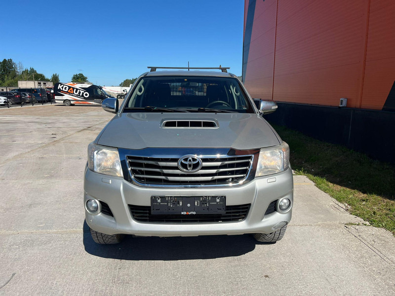 Toyota Hilux 4x4 - Pikap: pilt 3 Toyota Hilux 4x4 - Pikap: pilt 3