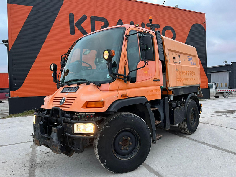 Unimog U 300 4x4 TRILETY SK / 6918 hours - Tänavapühkimismasin: pilt 2 Unimog U 300 4x4 TRILETY SK / 6918 hours - Tänavapühkimismasin: pilt 2