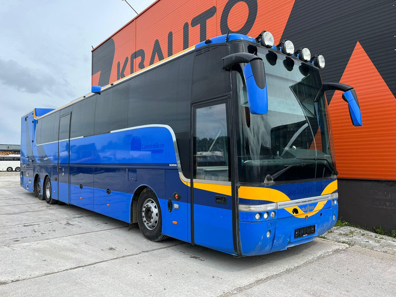 Van Hool Scania K 400 T 9 6x2*4 WC / AC / WEBASTO / FRIDGE / LUGGAGE BOX WITH LIFT / WHEELCHAIR LIFT - Maakonnaliini buss: pilt 2 Van Hool Scania K 400 T 9 6x2*4 WC / AC / WEBASTO / FRIDGE / LUGGAGE BOX WITH LIFT / WHEELCHAIR LIFT - Maakonnaliini buss: pilt 2