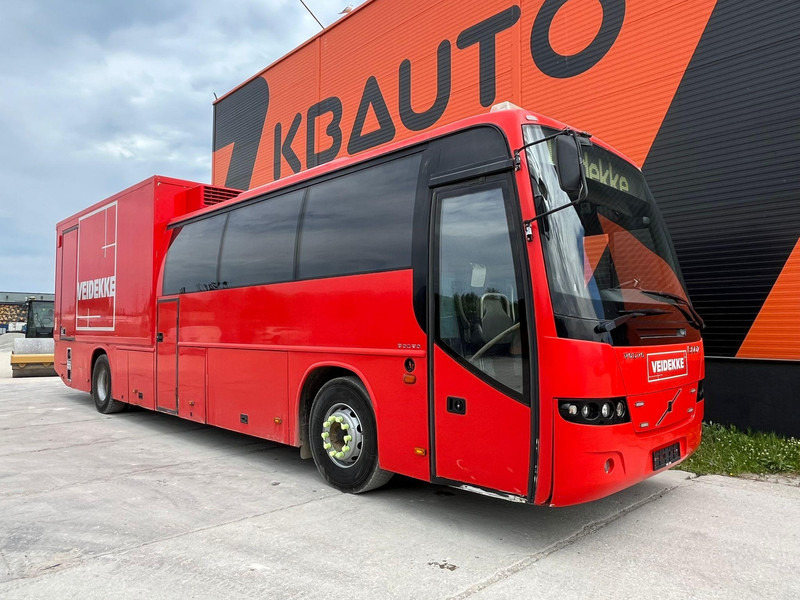 Volvo B12M 4x2 14 SEATS / AC / AUXILIARY HEATING / WC / KITCHEN - Maakonnaliini buss: pilt 3 Volvo B12M 4x2 14 SEATS / AC / AUXILIARY HEATING / WC / KITCHEN - Maakonnaliini buss: pilt 3