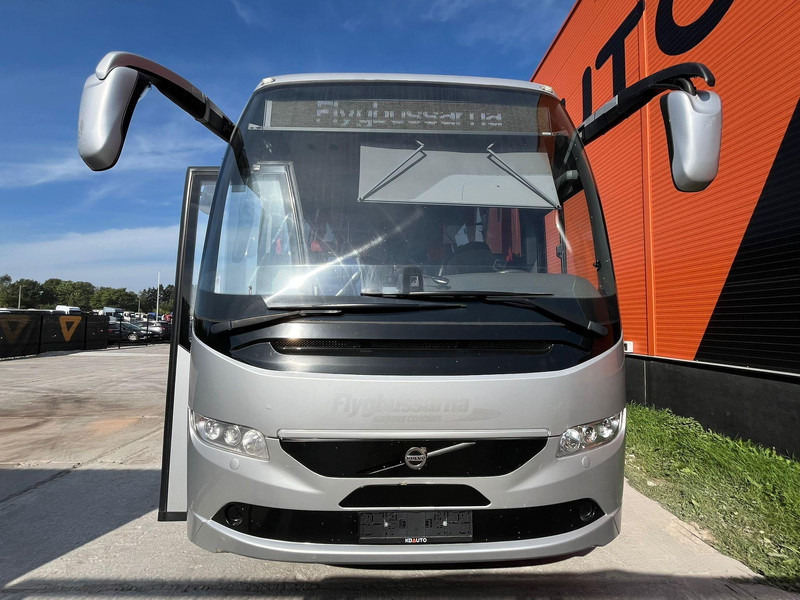 Volvo B8R 9700 H 6x2*4 61+1 SEATS / AC / AUXILIARY HEATER / WC - Kaugsõidu buss: pilt 2 Volvo B8R 9700 H 6x2*4 61+1 SEATS / AC / AUXILIARY HEATER / WC - Kaugsõidu buss: pilt 2
