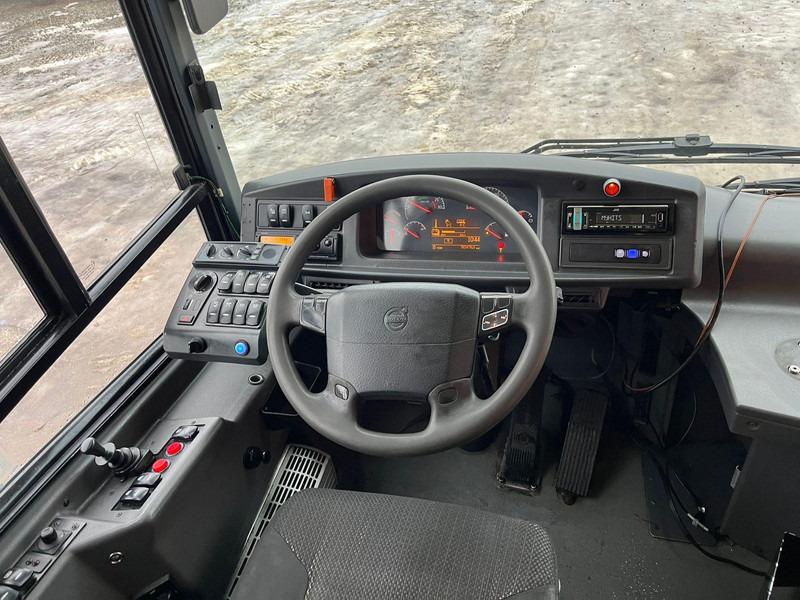 Interior photo 1: Linnaliini buss Volvo BRLH 7700 HYBRID 4x2 FOR PARTS ONLY! / EURO EEV / AC / AUXILIARY HEATING