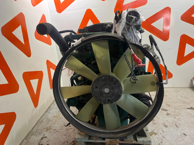 Volvo ENGINE D13K500, 22692837 LOW MILEAGE! - Mootor - Veoauto: pilt 2 Volvo ENGINE D13K500, 22692837 LOW MILEAGE! - Mootor - Veoauto: pilt 2