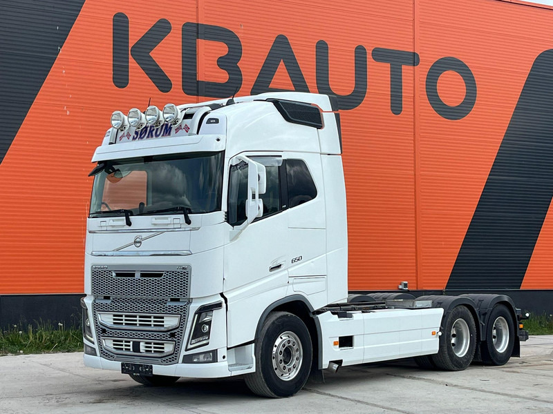Volvo FH 16 650 6x2 9 TON FRONT AXLE / RETARDER / CHASSIS L=6100 mm - Kabiinišassiiga veoauto: pilt 1 Volvo FH 16 650 6x2 9 TON FRONT AXLE / RETARDER / CHASSIS L=6100 mm - Kabiinišassiiga veoauto: pilt 1