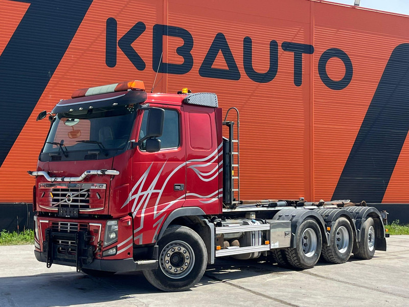 Volvo FH 16 700 8x4*4 HIAB XR 24 ton / L=5800 mm - Konkstõstukiga veoauto: pilt 1 Volvo FH 16 700 8x4*4 HIAB XR 24 ton / L=5800 mm - Konkstõstukiga veoauto: pilt 1