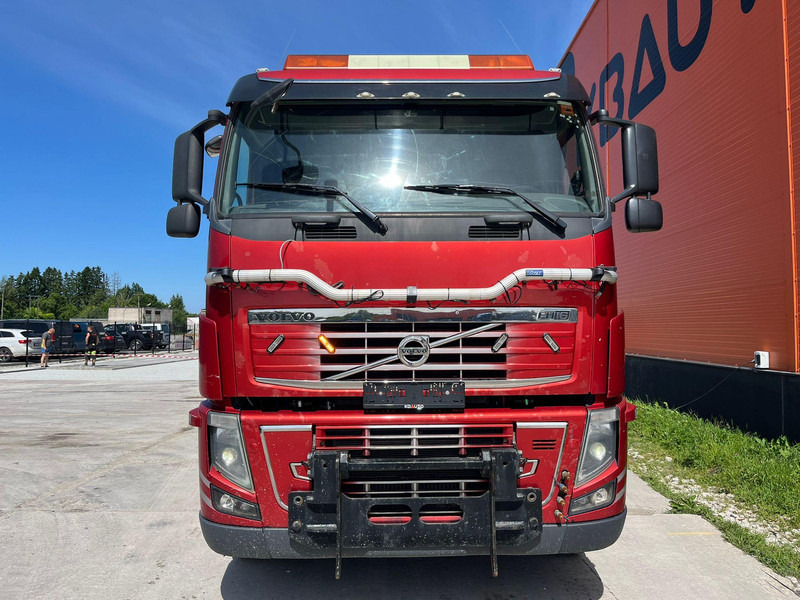 Volvo FH 16 700 8x4*4 HIAB XR 24 ton / L=5800 mm - Konkstõstukiga veoauto: pilt 3 Volvo FH 16 700 8x4*4 HIAB XR 24 ton / L=5800 mm - Konkstõstukiga veoauto: pilt 3