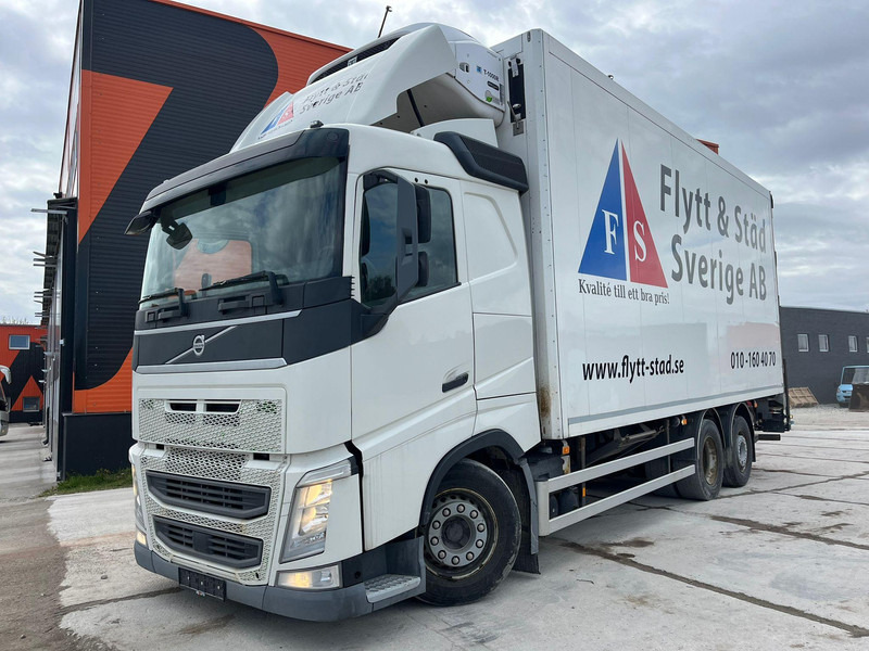 Volvo FH 460 6x2*4 T-1000R / Box L=7437 mm - Külmutiga veoauto: pilt 2 Volvo FH 460 6x2*4 T-1000R / Box L=7437 mm - Külmutiga veoauto: pilt 2