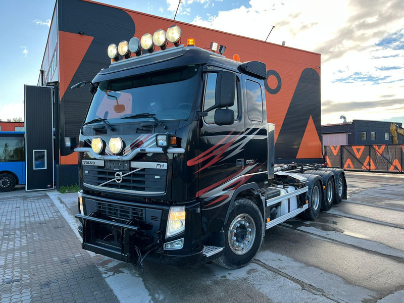 Volvo FH 500 8x4*4 PALFINGER / L=6640 mm / SNOWPLOW EQUIPMENT - Konkstõstukiga veoauto: pilt 2 Volvo FH 500 8x4*4 PALFINGER / L=6640 mm / SNOWPLOW EQUIPMENT - Konkstõstukiga veoauto: pilt 2