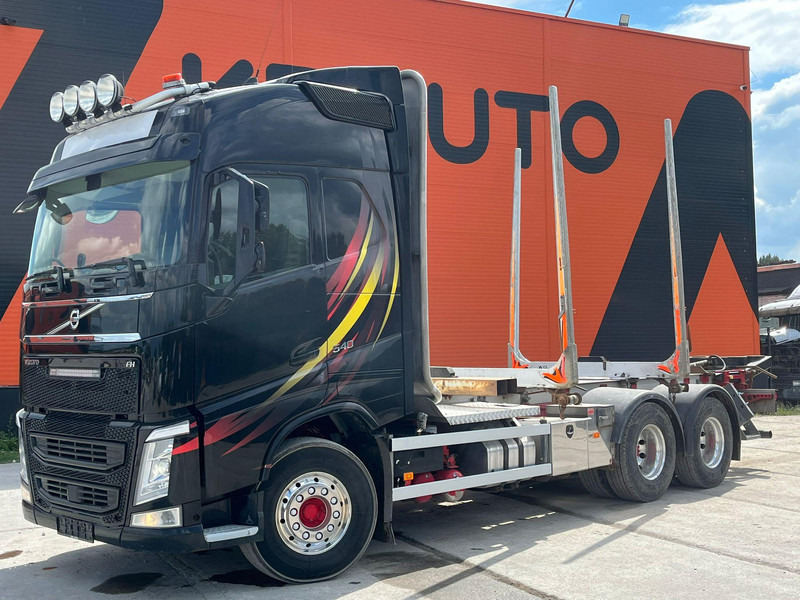 Volvo FH 540 6x4 TANDEM AXLE LIFT - Metsaveok, Kraanaga veoauto: pilt 1 Volvo FH 540 6x4 TANDEM AXLE LIFT - Metsaveok, Kraanaga veoauto: pilt 1