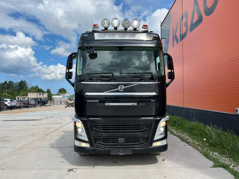Volvo FH 540 6x4 TANDEM AXLE LIFT - Metsaveok, Kraanaga veoauto: pilt 3 Volvo FH 540 6x4 TANDEM AXLE LIFT - Metsaveok, Kraanaga veoauto: pilt 3