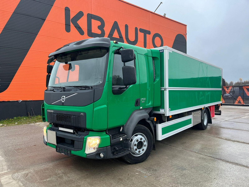 Volvo FL 250 4x2 LIFTABLE BOX CEILING - Kasti veoauto: pilt 2 Volvo FL 250 4x2 LIFTABLE BOX CEILING - Kasti veoauto: pilt 2
