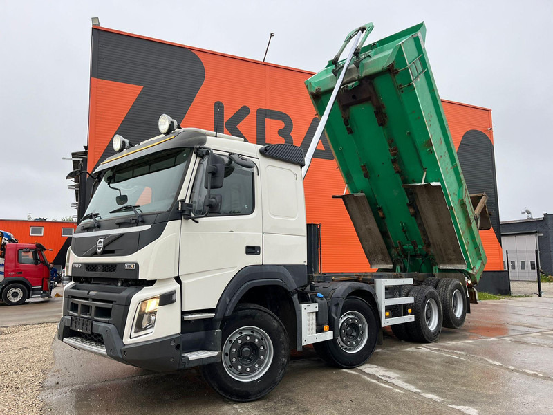 Volvo FMX 540 8x4 TANDEM AXLE LIFT / BIG AXLES / BOX L=5695 mm - Kallurauto: pilt 2 Volvo FMX 540 8x4 TANDEM AXLE LIFT / BIG AXLES / BOX L=5695 mm - Kallurauto: pilt 2