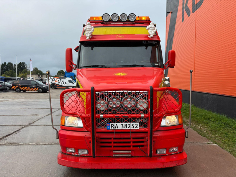 Volvo NH 12 460 6x4 Vulcan V-70 / 2x SEPSON 20 / 30 ton WINCH - Puksiirauto: pilt 2 Volvo NH 12 460 6x4 Vulcan V-70 / 2x SEPSON 20 / 30 ton WINCH - Puksiirauto: pilt 2