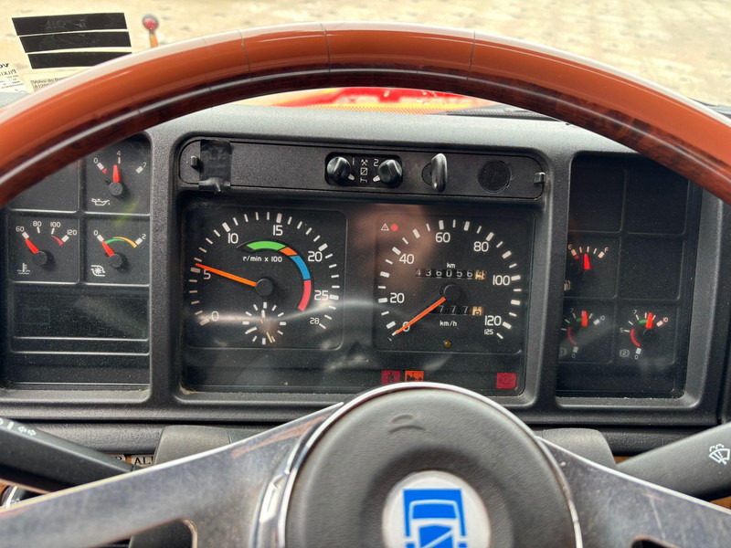 Puksiirauto Volvo NH 12 460 6x4 Vulcan V-70 / 2x SEPSON 20 / 30 ton WINCH: pilt 18