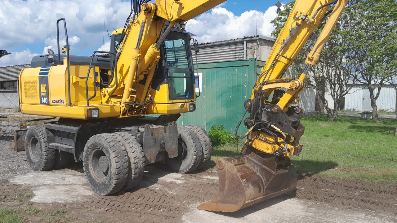 KOMATSU PW 140-7 - Ratastel ekskavaator: pilt 4 KOMATSU PW 140-7 - Ratastel ekskavaator: pilt 4