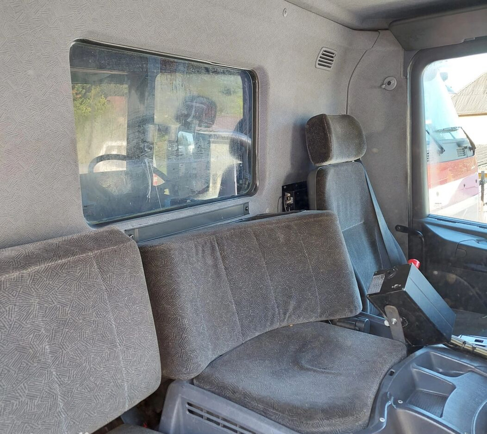 Prügiauto Scania 94D 300: pilt 19