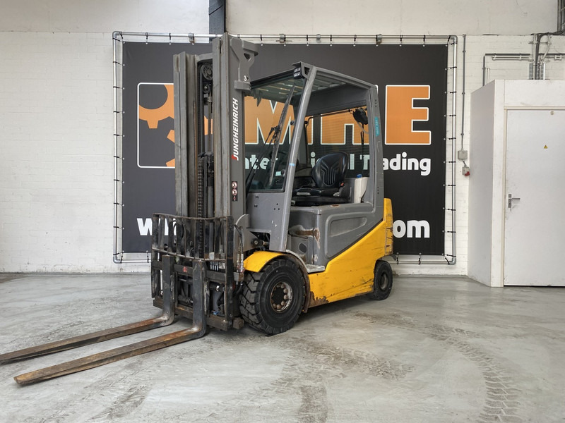 Jungheinrich EFG 425K - Elektritõstuk: pilt 3 Jungheinrich EFG 425K - Elektritõstuk: pilt 3