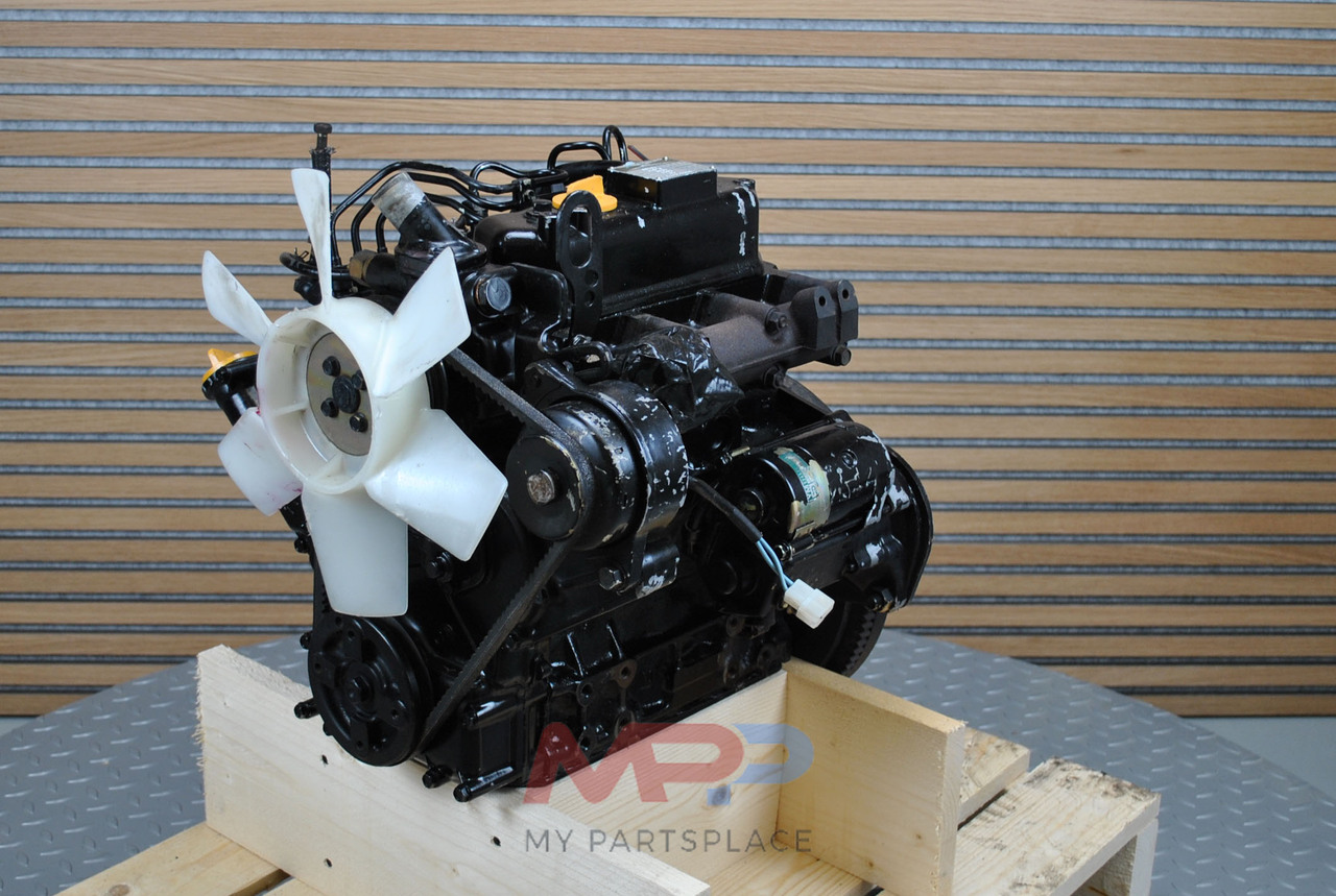 KOMATSU 3D72 - Mootor - Traktor: pilt 2 KOMATSU 3D72 - Mootor - Traktor: pilt 2