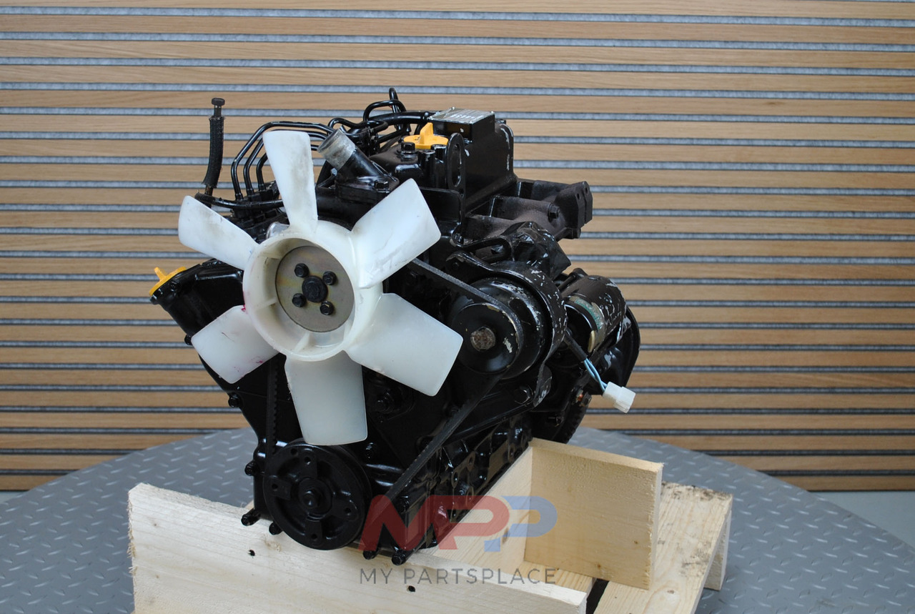 KOMATSU 3D72 - Mootor - Traktor: pilt 1 KOMATSU 3D72 - Mootor - Traktor: pilt 1
