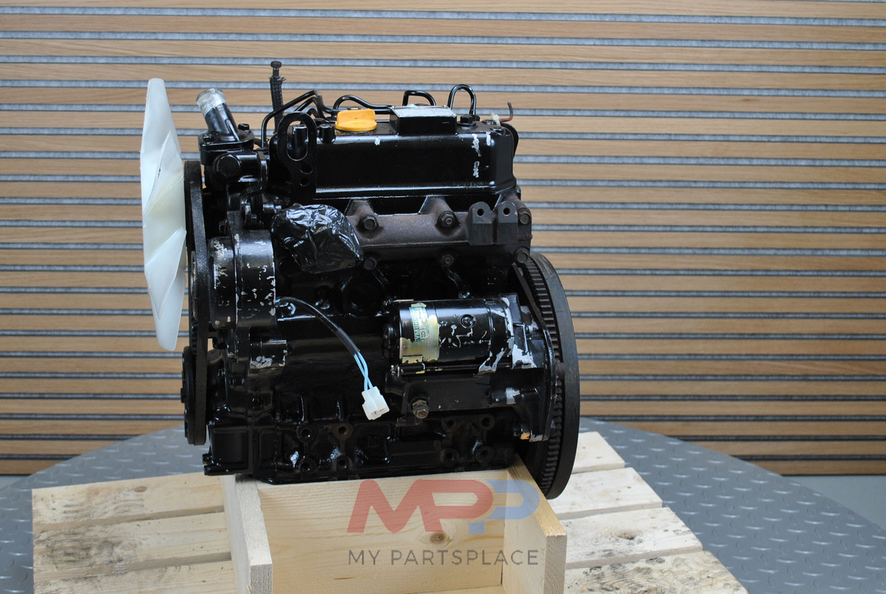 KOMATSU 3D72 - Mootor - Traktor: pilt 4 KOMATSU 3D72 - Mootor - Traktor: pilt 4