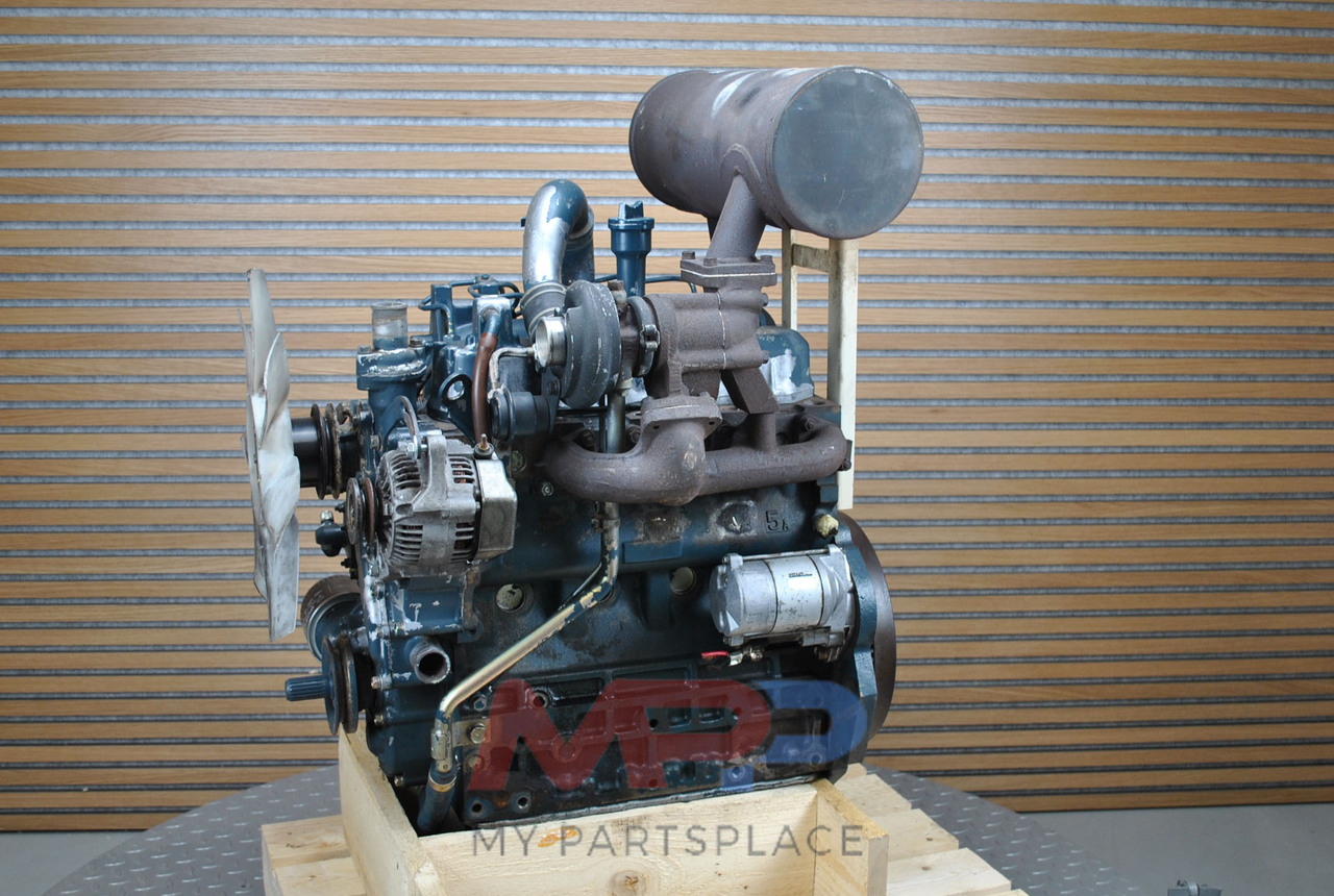 Kubota V1505-T (Turbo) - Mootor - Traktor: pilt 3 Kubota V1505-T (Turbo) - Mootor - Traktor: pilt 3