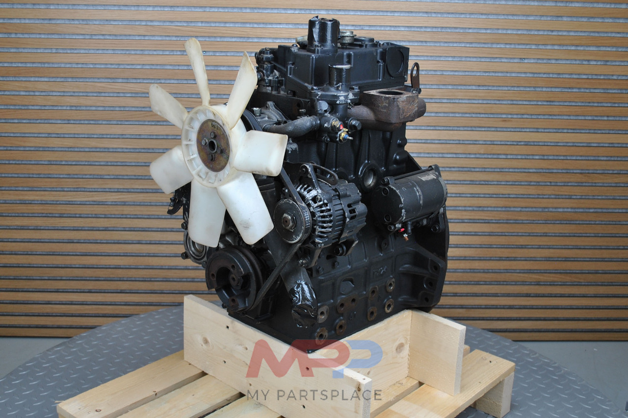Shibaura N843L - Mootor - Rataslaadur: pilt 2 Shibaura N843L - Mootor - Rataslaadur: pilt 2