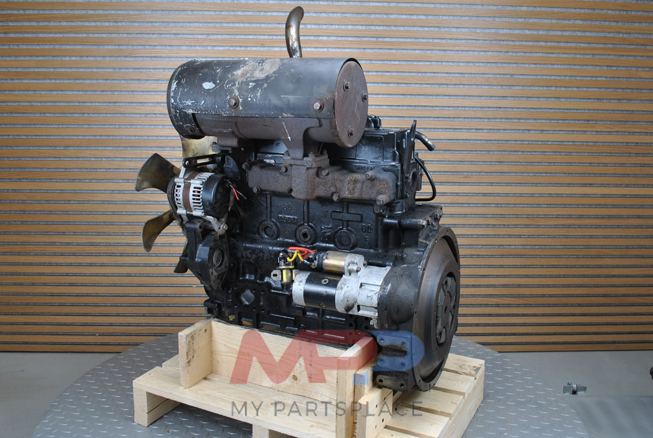 Yanmar 4TNE94L - Mootor ja varuosad - Ekskavaator: pilt 5 Yanmar 4TNE94L - Mootor ja varuosad - Ekskavaator: pilt 5