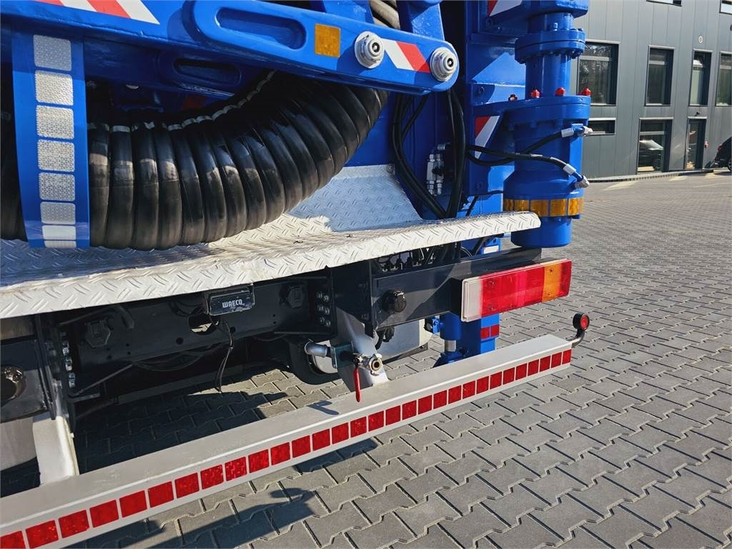 Vaakumveok Iveco MTS 4 x TURBINE MTS 4 x TURBINE Saugbagger vacuum: pilt 16