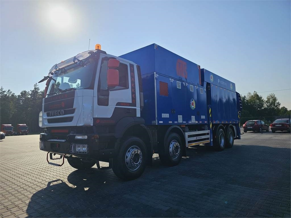 Iveco MTS 4 x TURBINE MTS 4 x TURBINE Saugbagger vacuum - Kommunaal-/ Erisõiduk: pilt 3 Iveco MTS 4 x TURBINE MTS 4 x TURBINE Saugbagger vacuum - Kommunaal-/ Erisõiduk: pilt 3