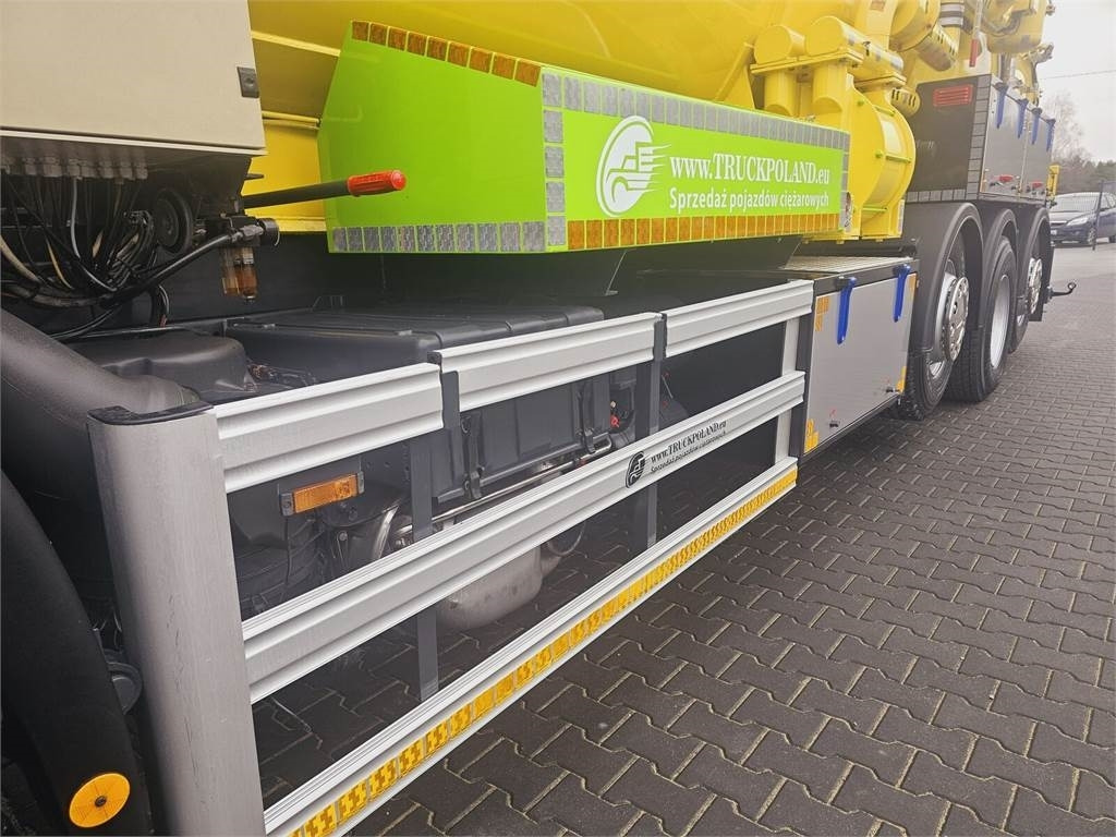 Iveco RAVO WUKO FOR CHANNEL CLEANING druck saug kanal - Kommunaal-/ Erisõiduk: pilt 4 Iveco RAVO WUKO FOR CHANNEL CLEANING druck saug kanal - Kommunaal-/ Erisõiduk: pilt 4