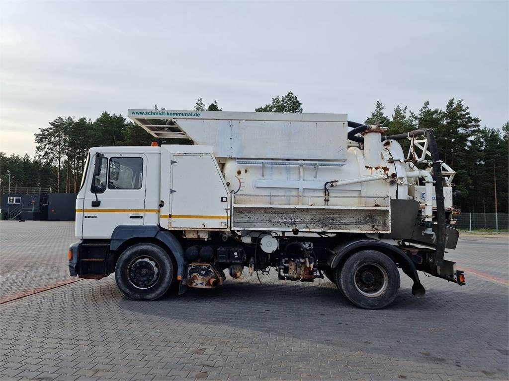 MAN WUKO MORO KOMBI FOR CHANNEL CLEANING - Kommunaal-/ Erisõiduk: pilt 4 MAN WUKO MORO KOMBI FOR CHANNEL CLEANING - Kommunaal-/ Erisõiduk: pilt 4