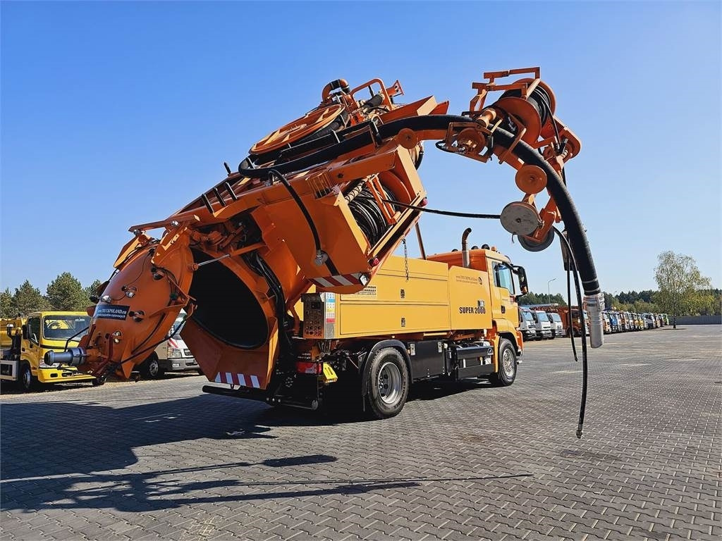 MAN Wiedemann SUPER 2000 4x2 WUKO RECYKLING for collec - Kommunaal-/ Erisõiduk: pilt 1 MAN Wiedemann SUPER 2000 4x2 WUKO RECYKLING for collec - Kommunaal-/ Erisõiduk: pilt 1