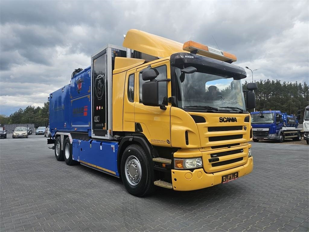 Scania DISAB ENVAC Saugbagger vacuum cleaner excavator su - Kommunaal-/ Erisõiduk: pilt 2 Scania DISAB ENVAC Saugbagger vacuum cleaner excavator su - Kommunaal-/ Erisõiduk: pilt 2