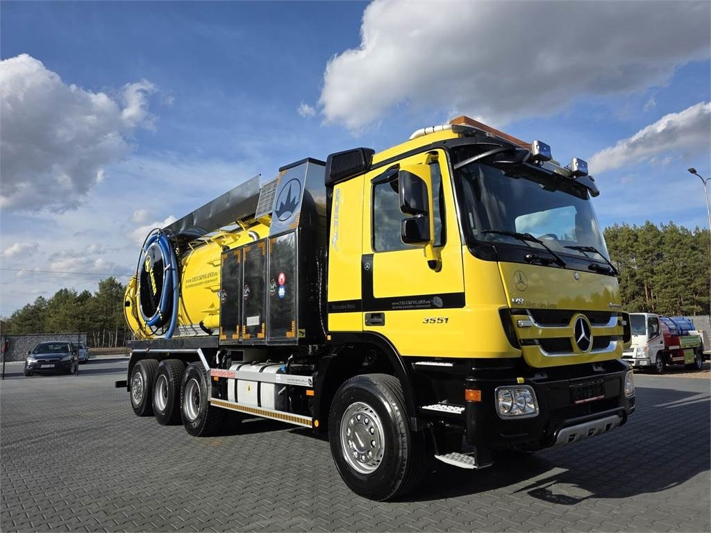 Mercedes-Benz WUKO KAISER EUR-MARK PKL 10.10 FOR CLEANING SEWAGE - Vaakumveok: pilt 2 Mercedes-Benz WUKO KAISER EUR-MARK PKL 10.10 FOR CLEANING SEWAGE - Vaakumveok: pilt 2