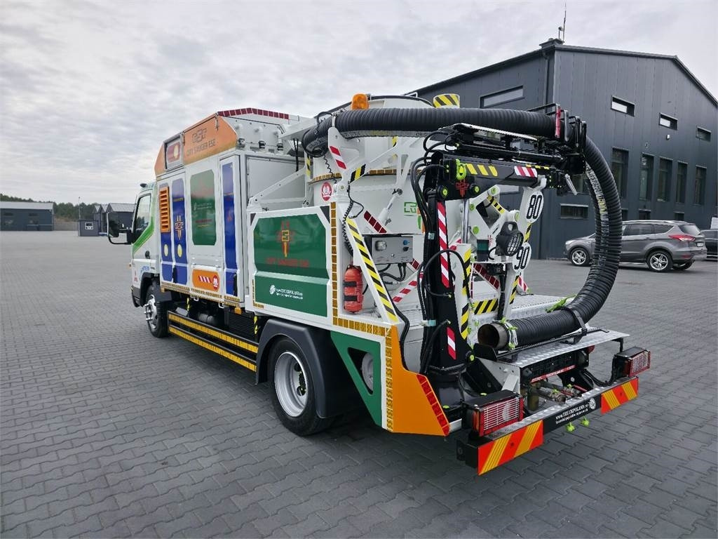 Mitsubishi CANTER odkurzacz koparka ssąca Saugbagger CITY SAU - Vaakumveok: pilt 5 Mitsubishi CANTER odkurzacz koparka ssąca Saugbagger CITY SAU - Vaakumveok: pilt 5