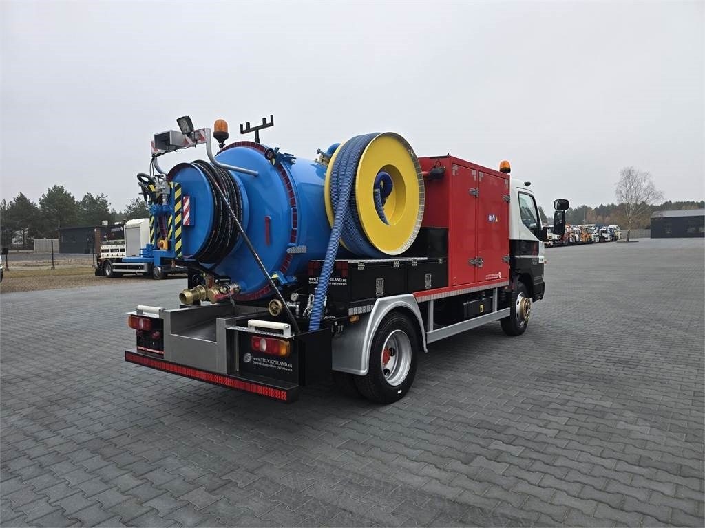 Mitsubishi RIONED COMBI WUKO FOR CLEANING SEWAGE - Vaakumveok: pilt 1 Mitsubishi RIONED COMBI WUKO FOR CLEANING SEWAGE - Vaakumveok: pilt 1