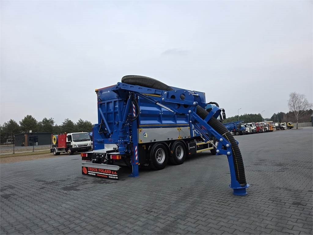 Renault MTS DINO 3 Saugbagger vacuum cleaner excavator suc - Vaakumveok: pilt 4 Renault MTS DINO 3 Saugbagger vacuum cleaner excavator suc - Vaakumveok: pilt 4