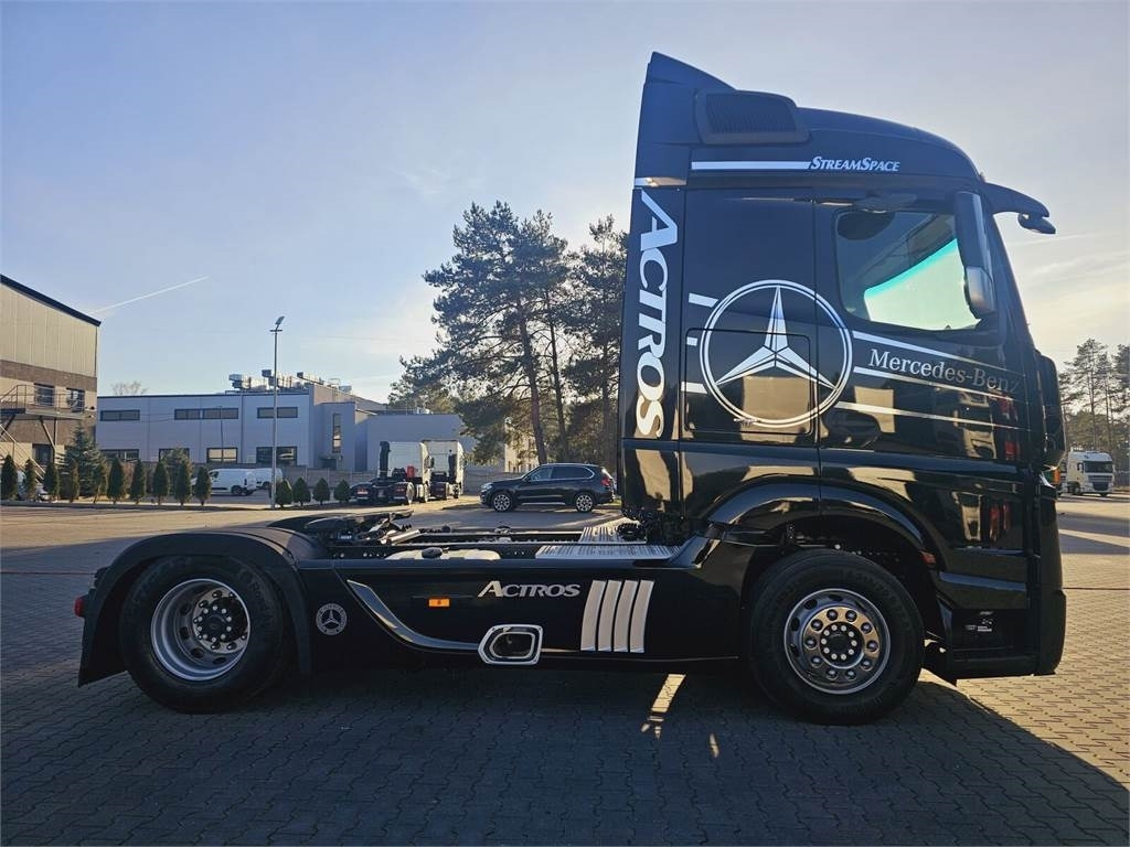 Mercedes-Benz ACTROS 1843  - Sadulveok: pilt 5 Mercedes-Benz ACTROS 1843  - Sadulveok: pilt 5