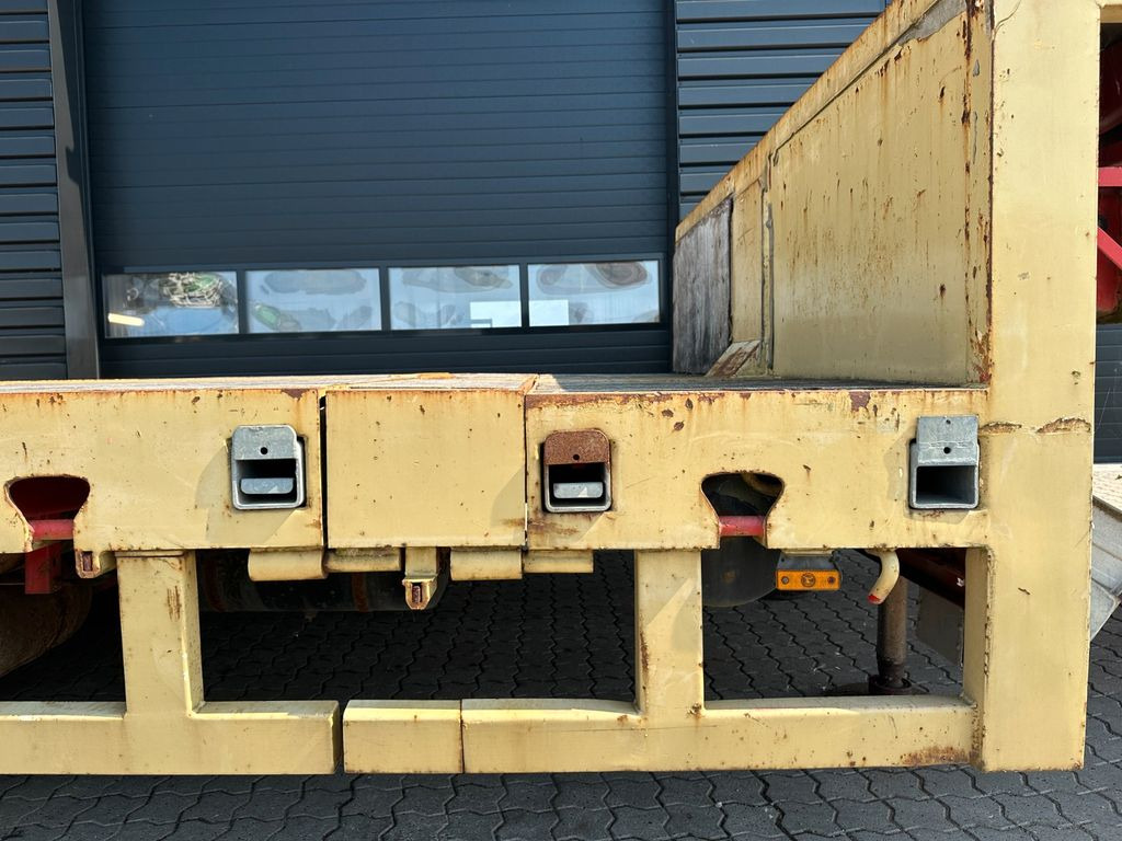 ES-GE 7 Achser / teleskob bis 24.050 mm ES-GE 7 Achser / teleskob bis 24.050 mm - Madal platvormpoolhaagis: pilt 3 ES-GE 7 Achser / teleskob bis 24.050 mm ES-GE 7 Achser / teleskob bis 24.050 mm - Madal platvormpoolhaagis: pilt 3