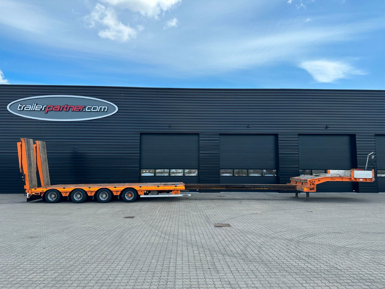 Faymonville Multimax 4 achs tieflader / Hydr. verbretiterung Faymonville Multimax 4 achs tieflader / Hydr. verbretiterung - Madal platvormpoolhaagis: pilt 5 Faymonville Multimax 4 achs tieflader / Hydr. verbretiterung Faymonville Multimax 4 achs tieflader / Hydr. verbretiterung - Madal platvormpoolhaagis: pilt 5