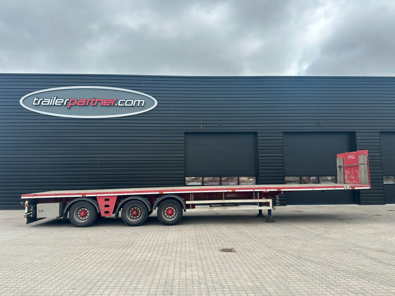 Goldhofer AMT 3 achs plateu / ausziehbar - Platvorm/ Madelpoolhaagis: pilt 1 Goldhofer AMT 3 achs plateu / ausziehbar - Platvorm/ Madelpoolhaagis: pilt 1