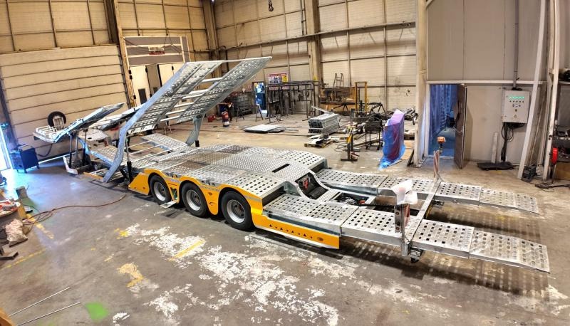 Eroglu 3 Axle Trucks Carriers - Treilerpoolhaagis: pilt 1 Eroglu 3 Axle Trucks Carriers - Treilerpoolhaagis: pilt 1