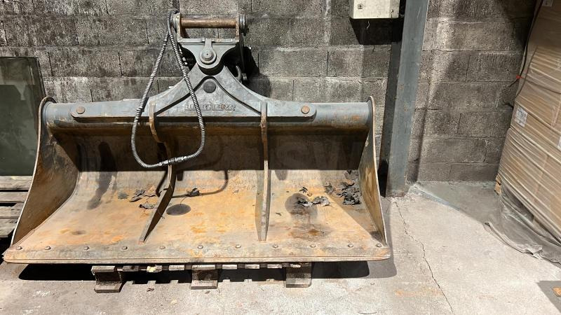 Lintekskavaator Liebherr R914 compact S: pilt 10