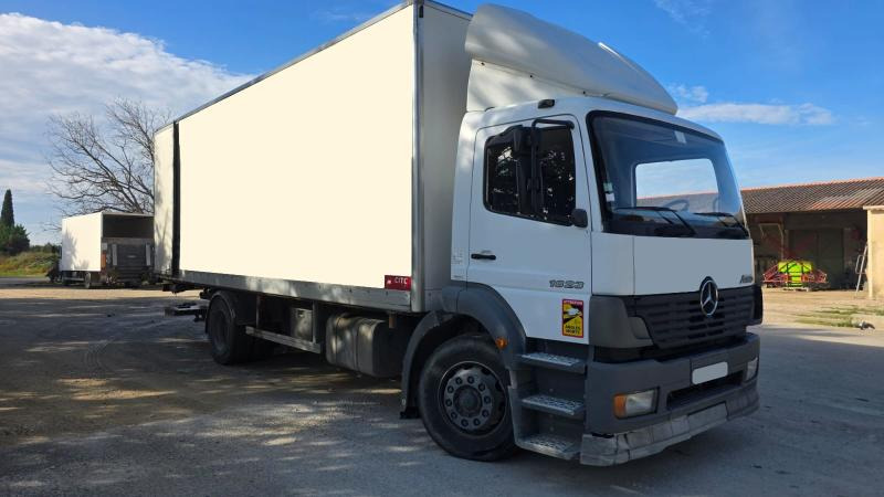 Mercedes Atego 1823 - Külmutiga veoauto: pilt 1 Mercedes Atego 1823 - Külmutiga veoauto: pilt 1