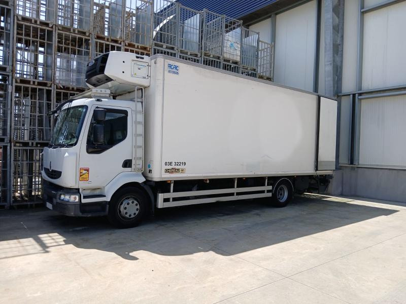 Renault Midlum 270 DXI - Külmutiga veoauto: pilt 1 Renault Midlum 270 DXI - Külmutiga veoauto: pilt 1