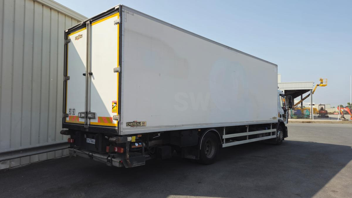 Renault Midlum 270 DXI - Külmutiga veoauto: pilt 3 Renault Midlum 270 DXI - Külmutiga veoauto: pilt 3
